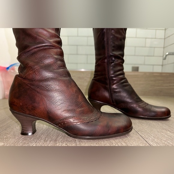 La Canadienne waterproof Italian leather boots women’s size 9M - Picture 13 of 16